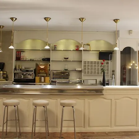 酒店 Alda A Boira 2*