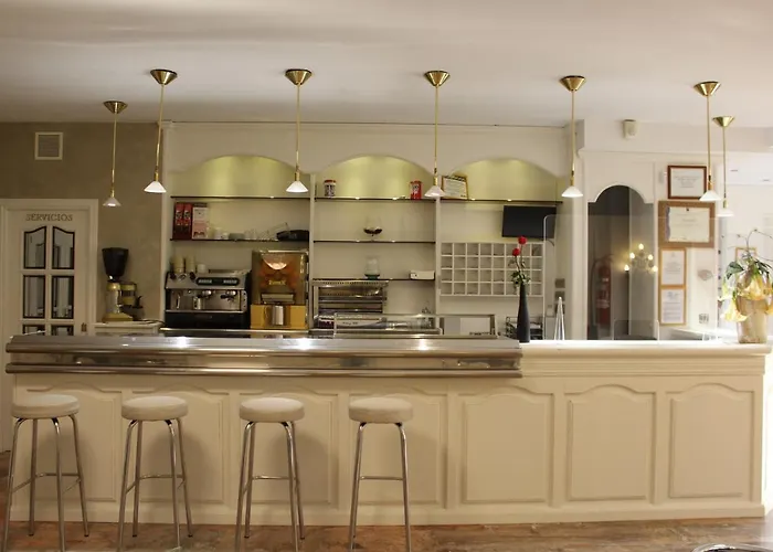 Hotell Alda A Boira 2*