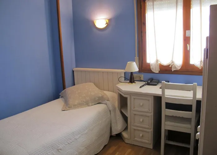 Hotell Alda A Boira 2*