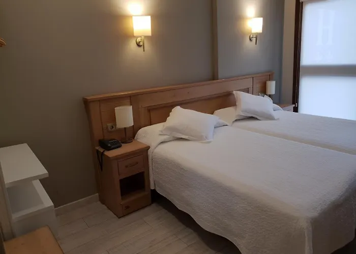 Hotell Alda A Boira 2*