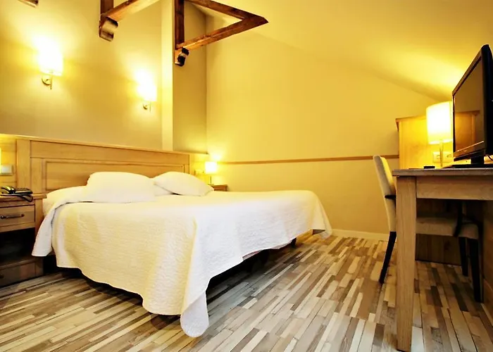 Alda A Boira Hotell Jaca